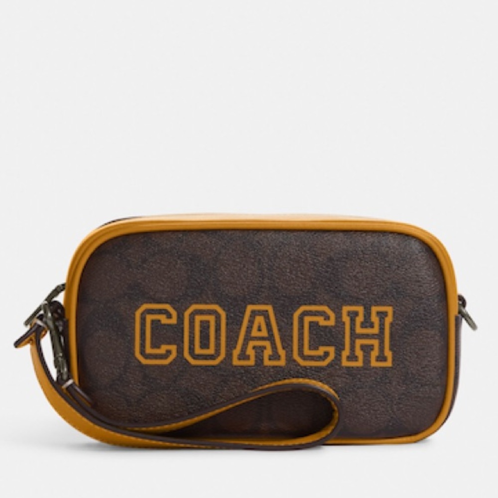 NWT COACH CB851 Jamie Wristlet In Signature Canvas With Varsity Motif